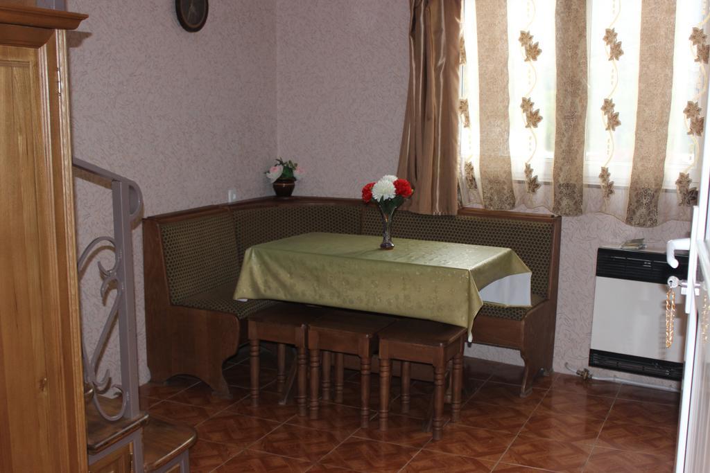 Guest House Borjomi Star Szoba fotó